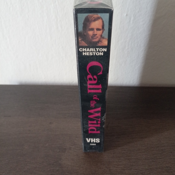 Call Of The Wild Vhs Factory Sealed Charlton Heston - Picture 4 of 4